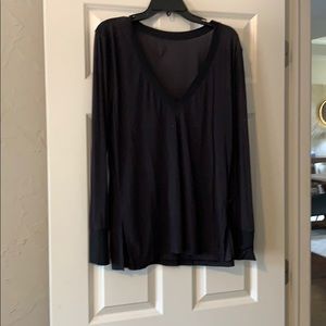 Lululemon top